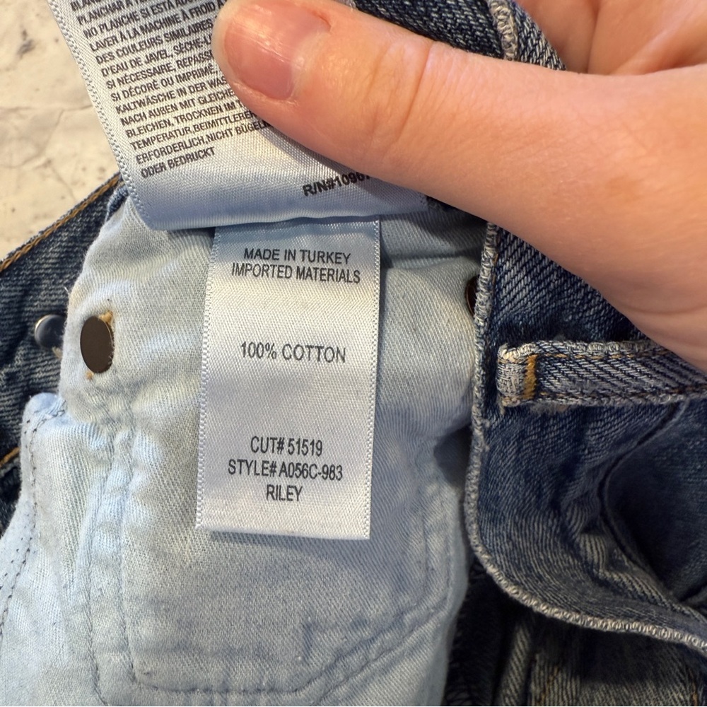 Agolde Riley Ripped Jeans - Picture 8 of 8